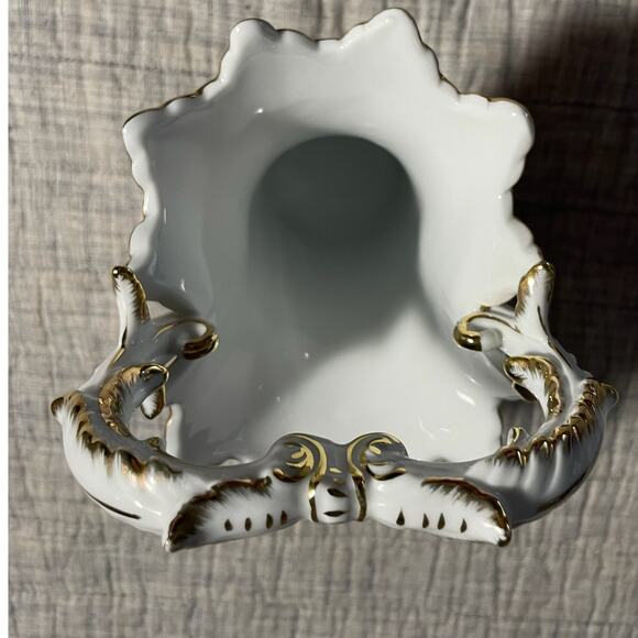 Vintage Vase - Ornate Handle - Yellow Floral - Scalloped Rim - Hand-Painted -EUC - Picture 5 of 13